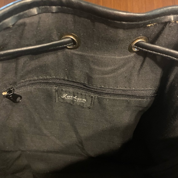 Purse - Picture 5 of 7